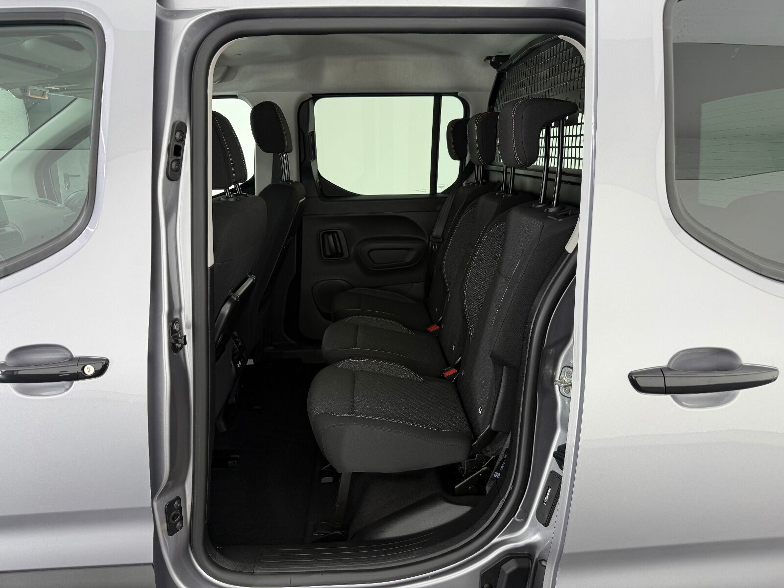 Peugeot Rifter 1.5 BlueHDI Allure EAT8 - 2025 - Detay
