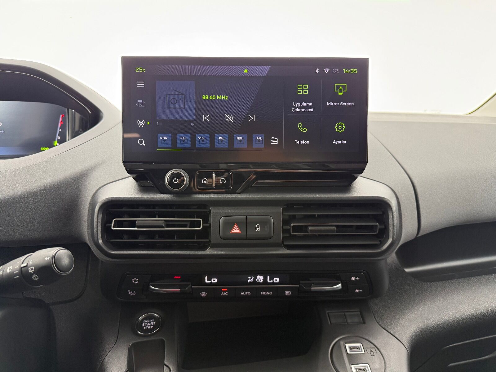 Peugeot Rifter 1.5 BlueHDI Allure EAT8 - 2025 - Detay
