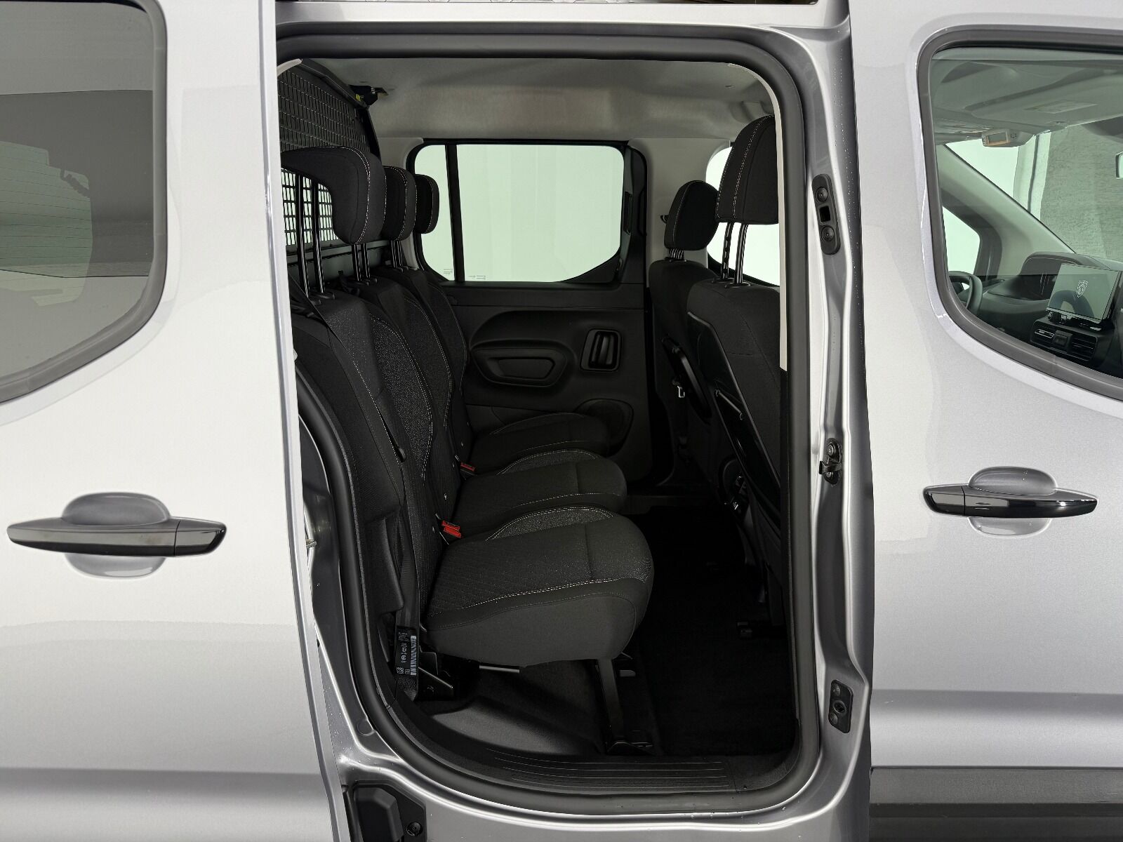 Peugeot Rifter 1.5 BlueHDI Allure EAT8 - 2025 - Detay