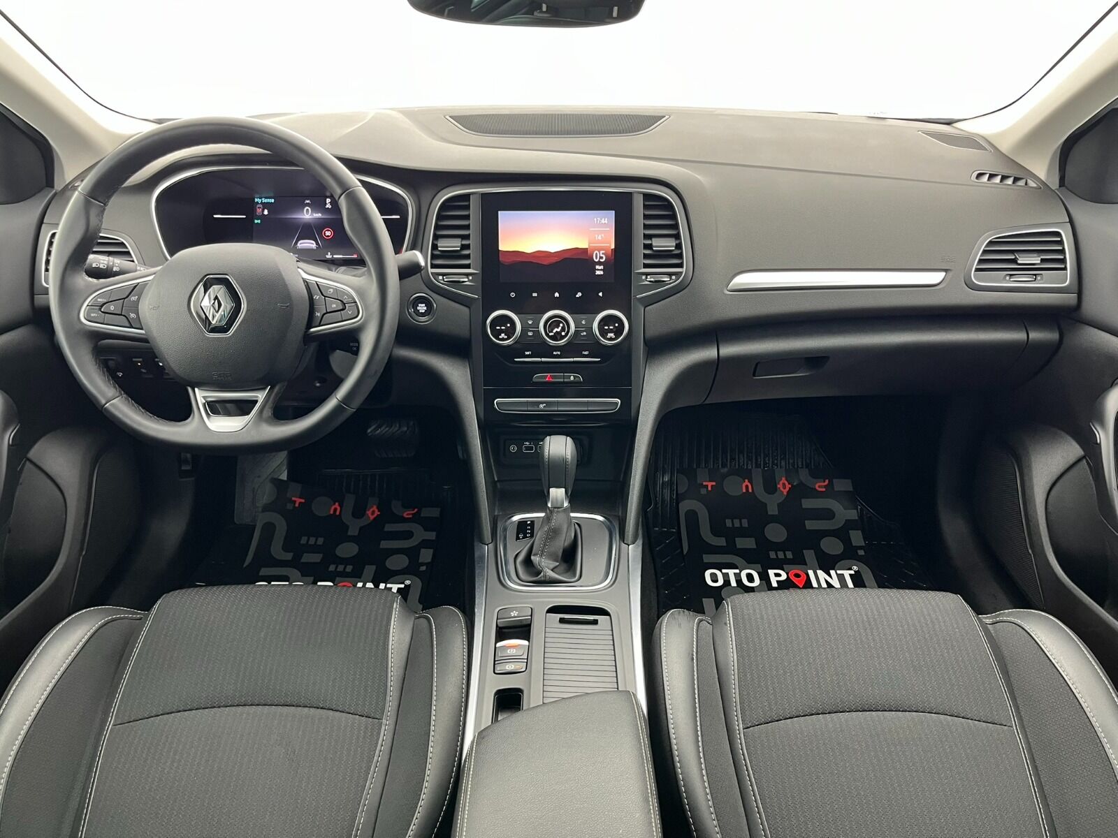 Renault Megane Sedan 1.3 TCe Icon EDC - 2025 - Detay