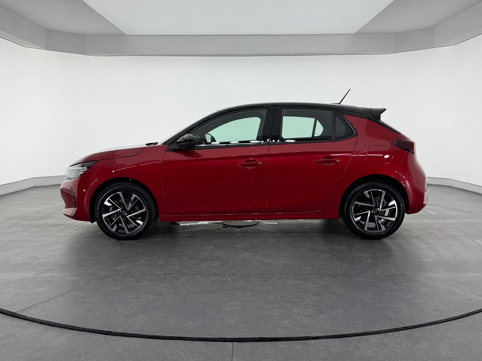 Opel Corsa 1.2 T GS AT8 - 2025 - Detay
