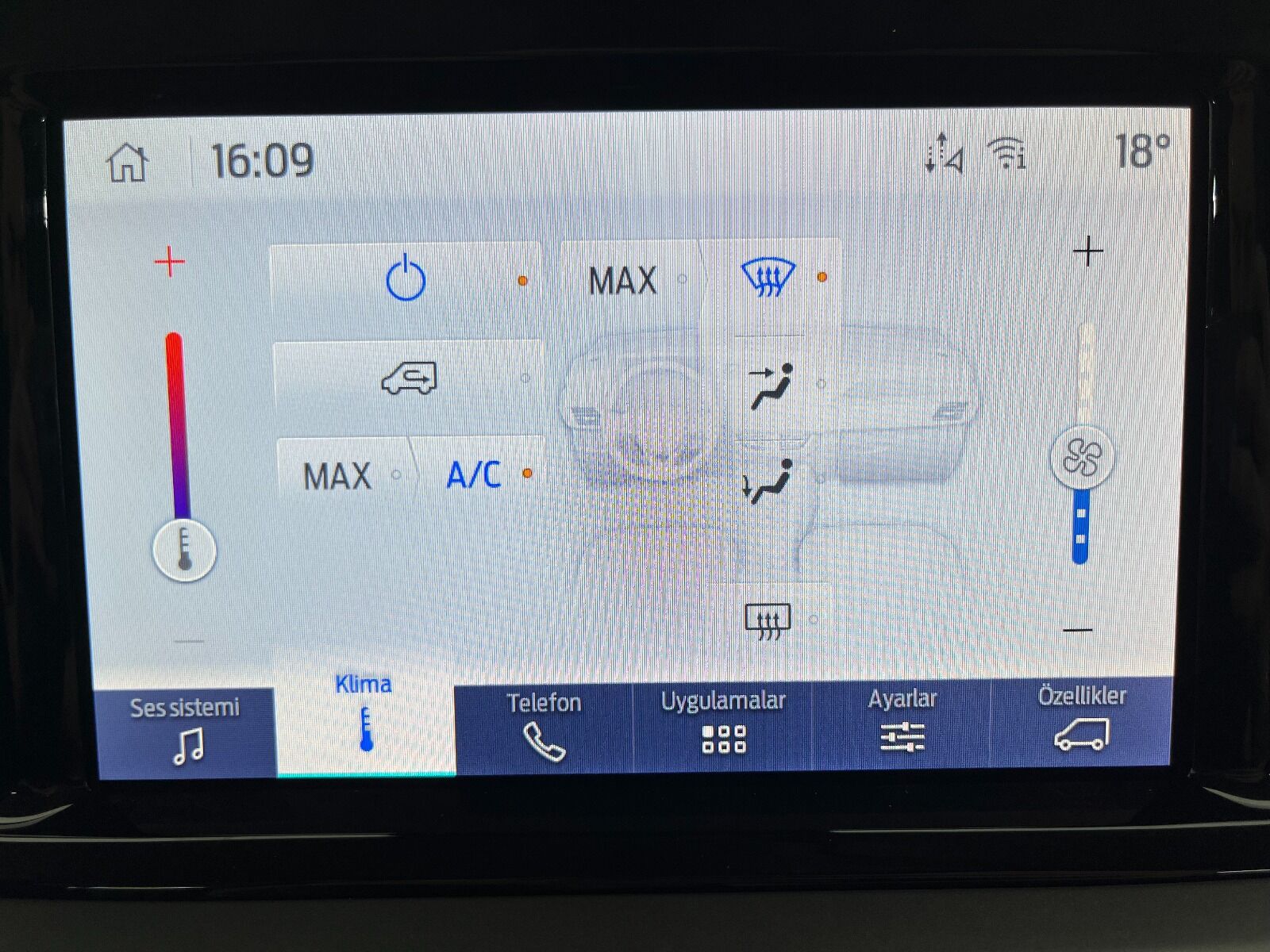Ford Tourneo Courier Kombi 1.5 EcoBlue Deluxe - 2024 - Detay