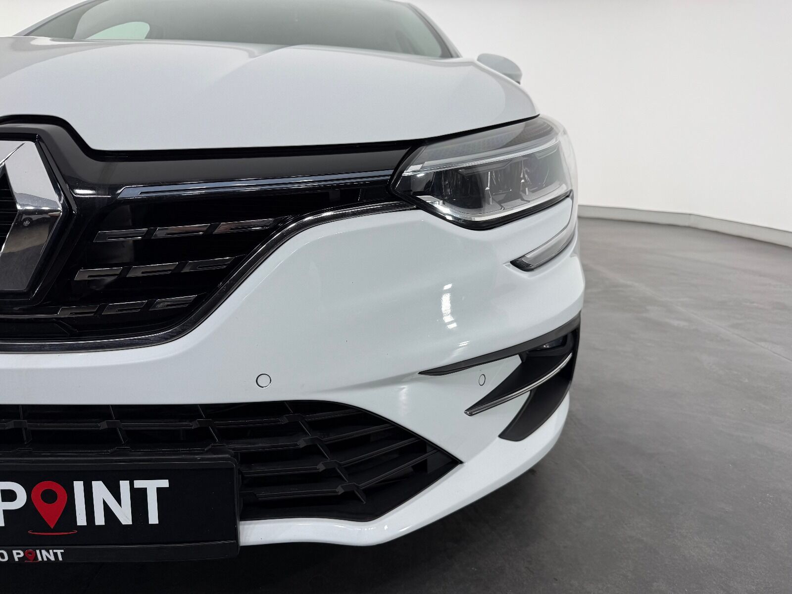Renault Megane Sedan 1.3 TCe Icon EDC - 2025 - Detay
