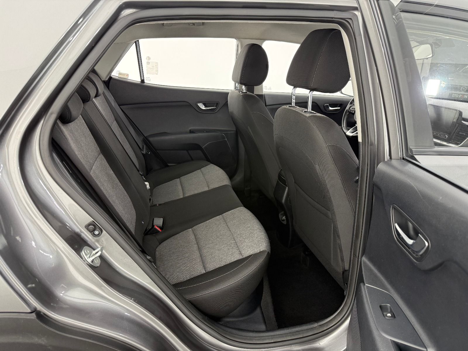 Kia Stonic 1.0 T-GDI Cool DCT - 2024 - Detay