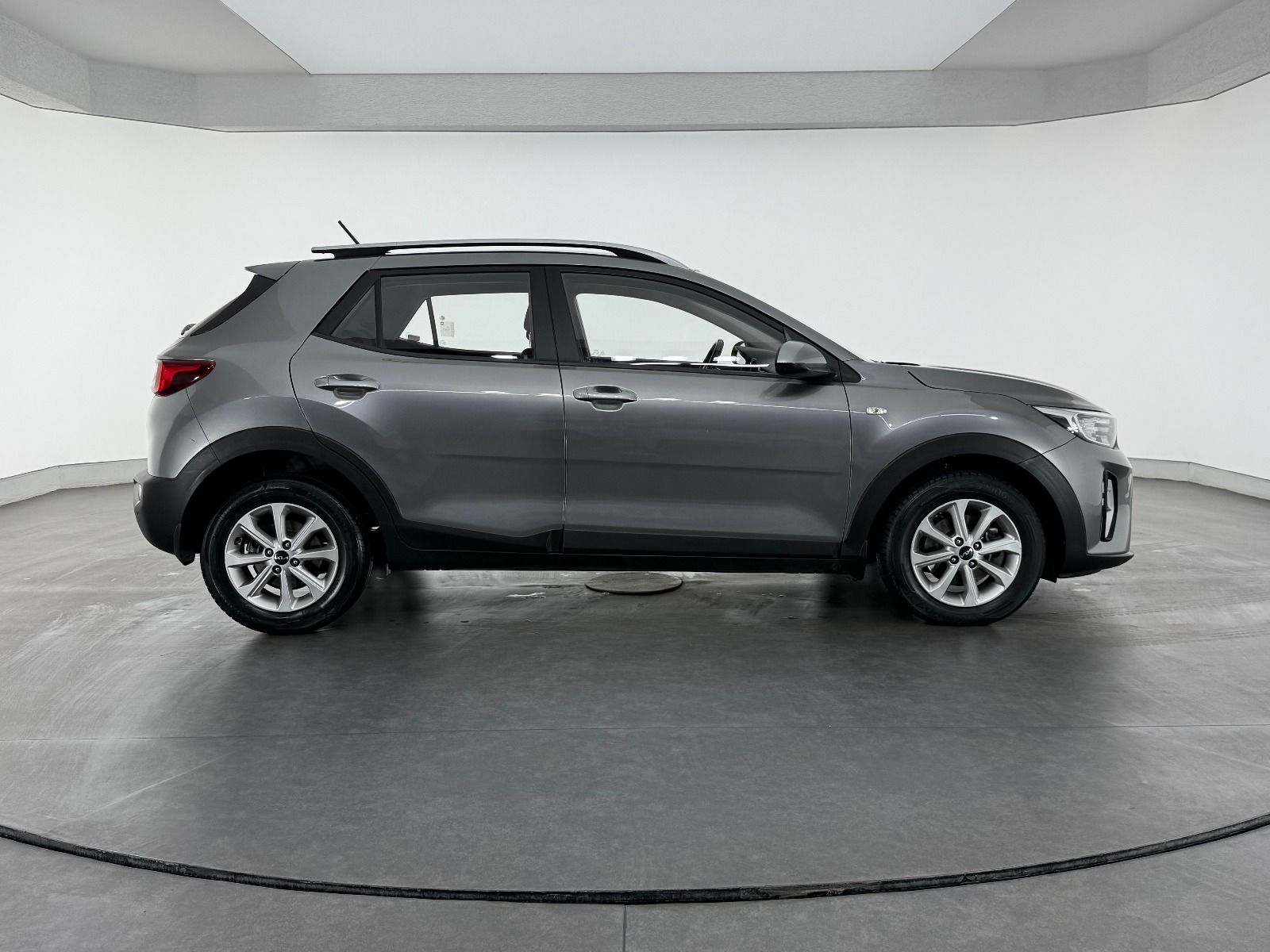 Kia Stonic 1.0 T-GDI Cool DCT - 2024 - Detay