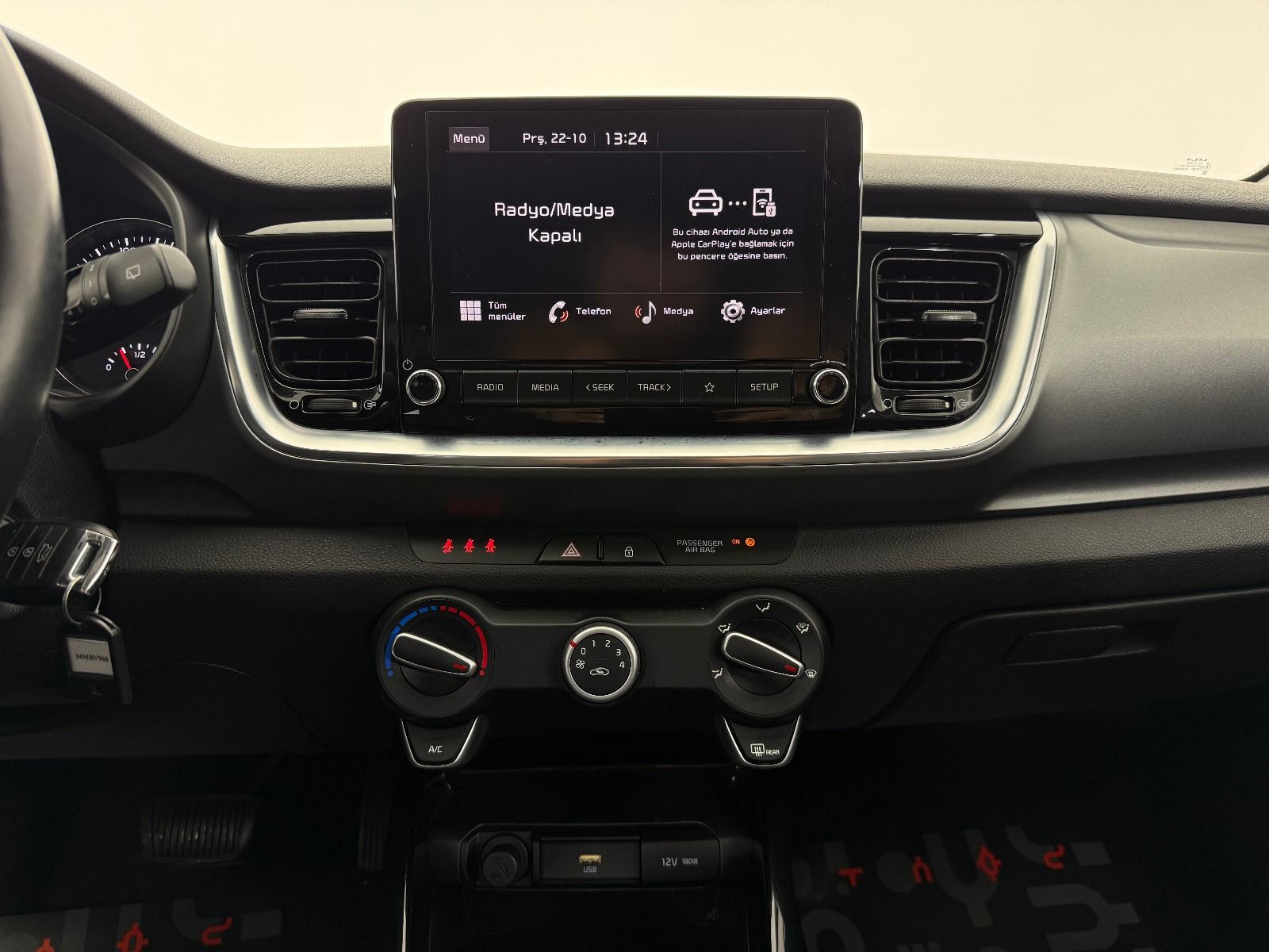 Kia Stonic 1.0 T-GDI Cool DCT - 2024 - Detay