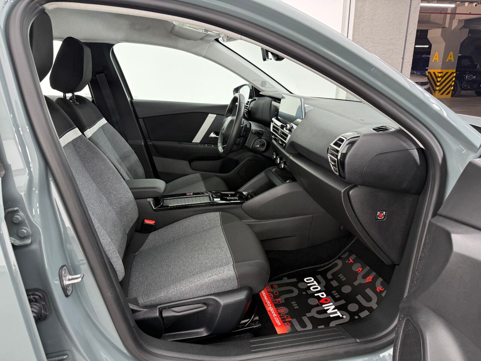 Citroen C4 X 1.2 Puretech You EAT8 - 2025 - Detay