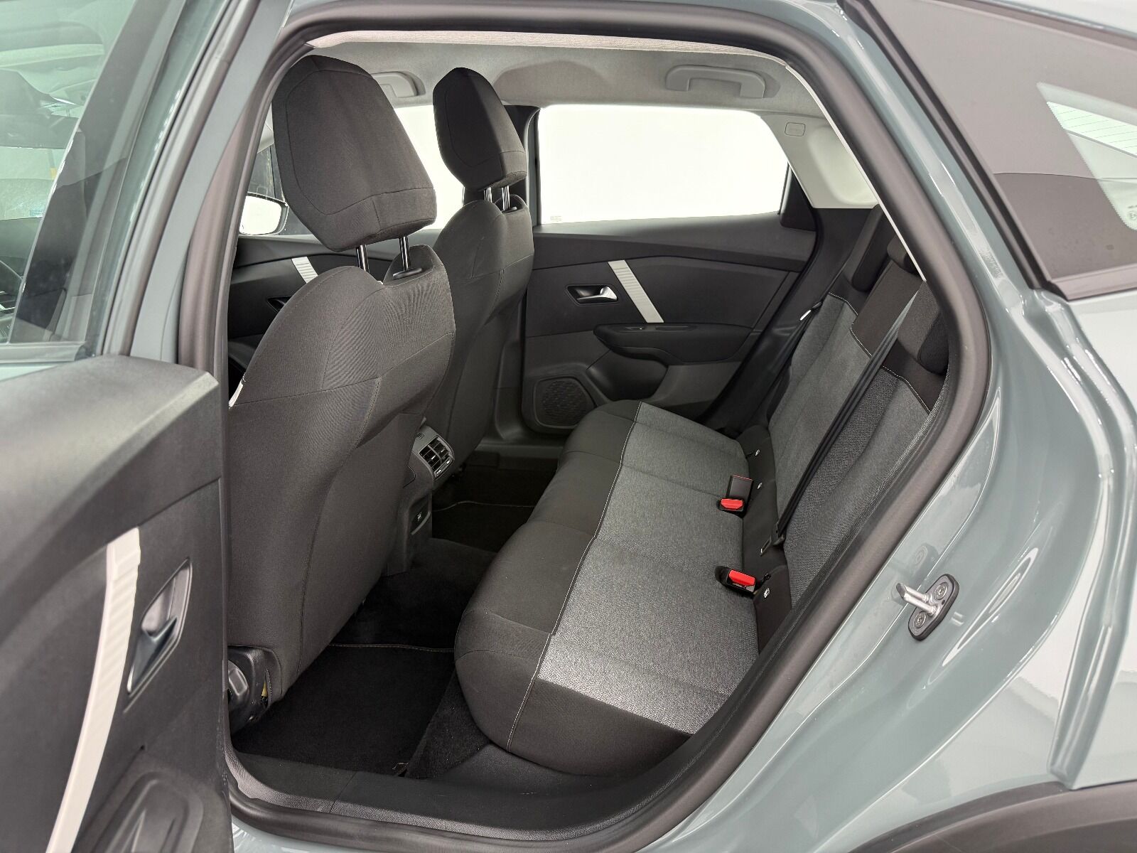 Citroen C4 X 1.2 Puretech You EAT8 - 2025 - Detay
