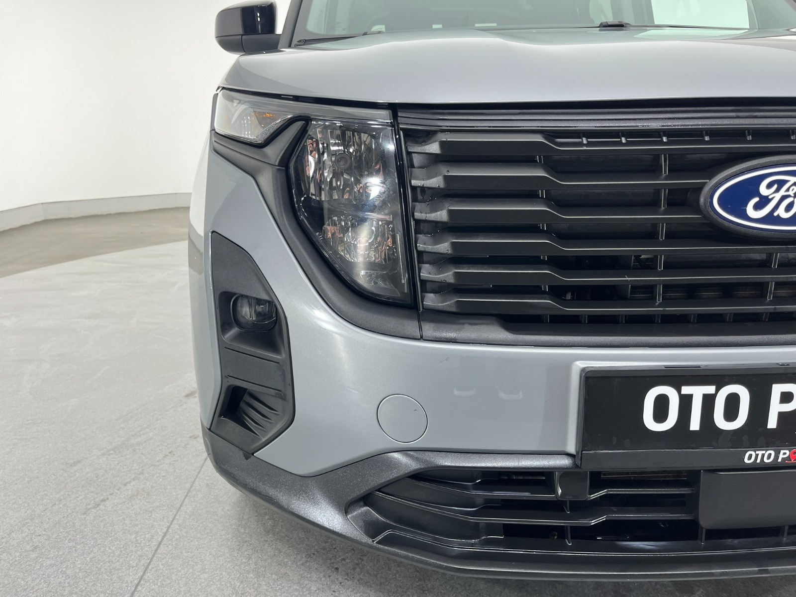 Ford Tourneo Courier Kombi 1.5 EcoBlue Deluxe - 2025 - Detay