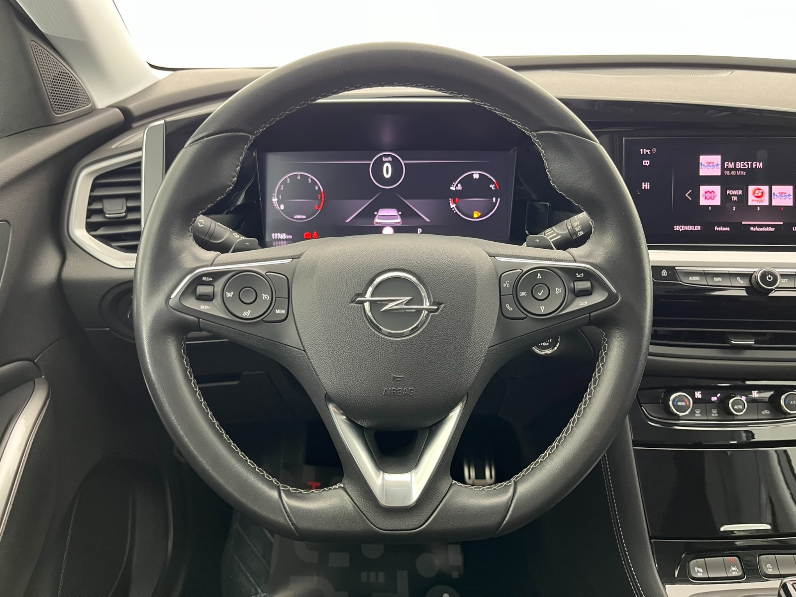 Opel Grandland SUV 1.2 Turbo Elegance Otomatik - 2022 - Detay