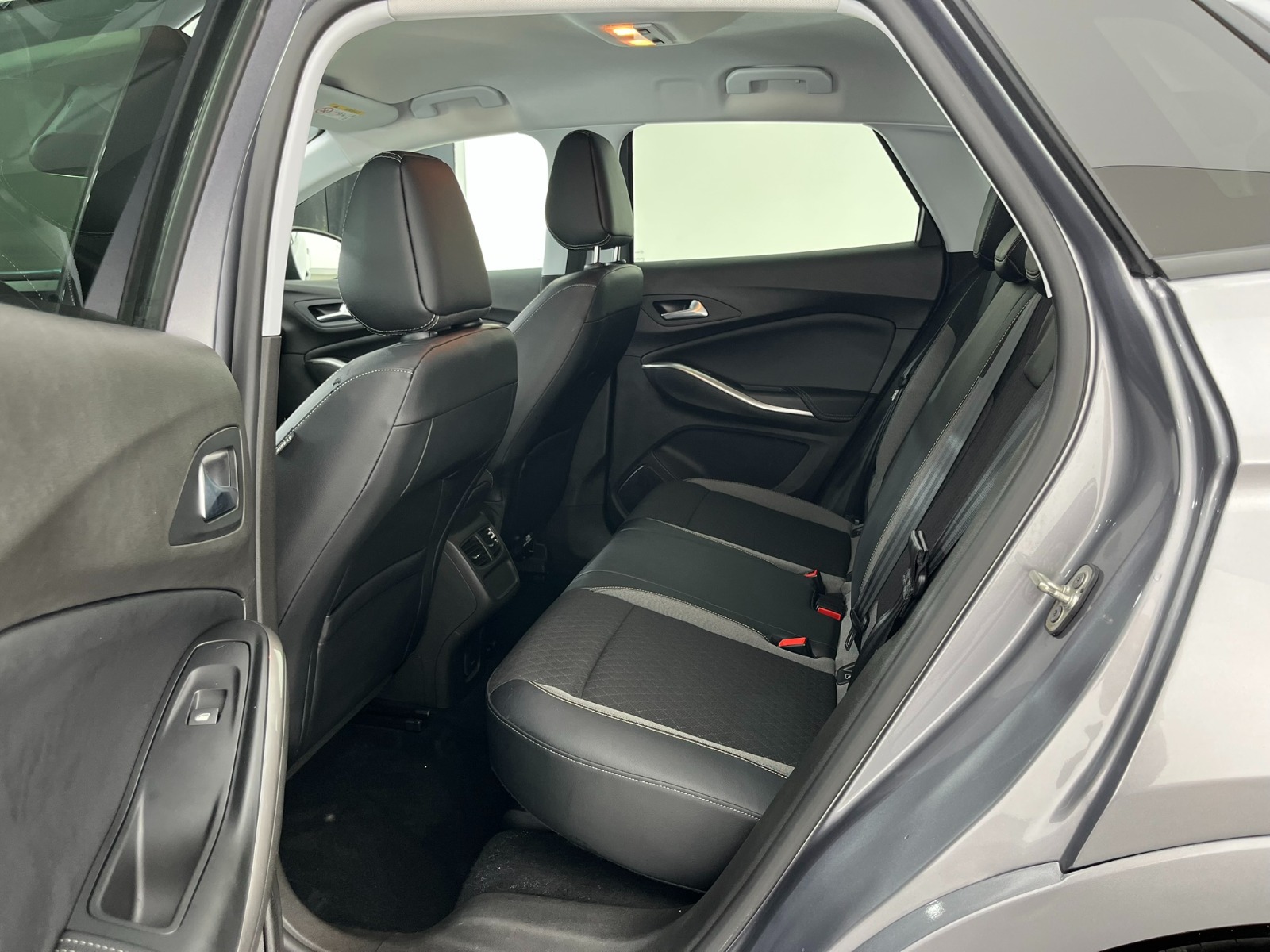 Opel Grandland SUV 1.2 Turbo Elegance Otomatik - 2022 - Detay