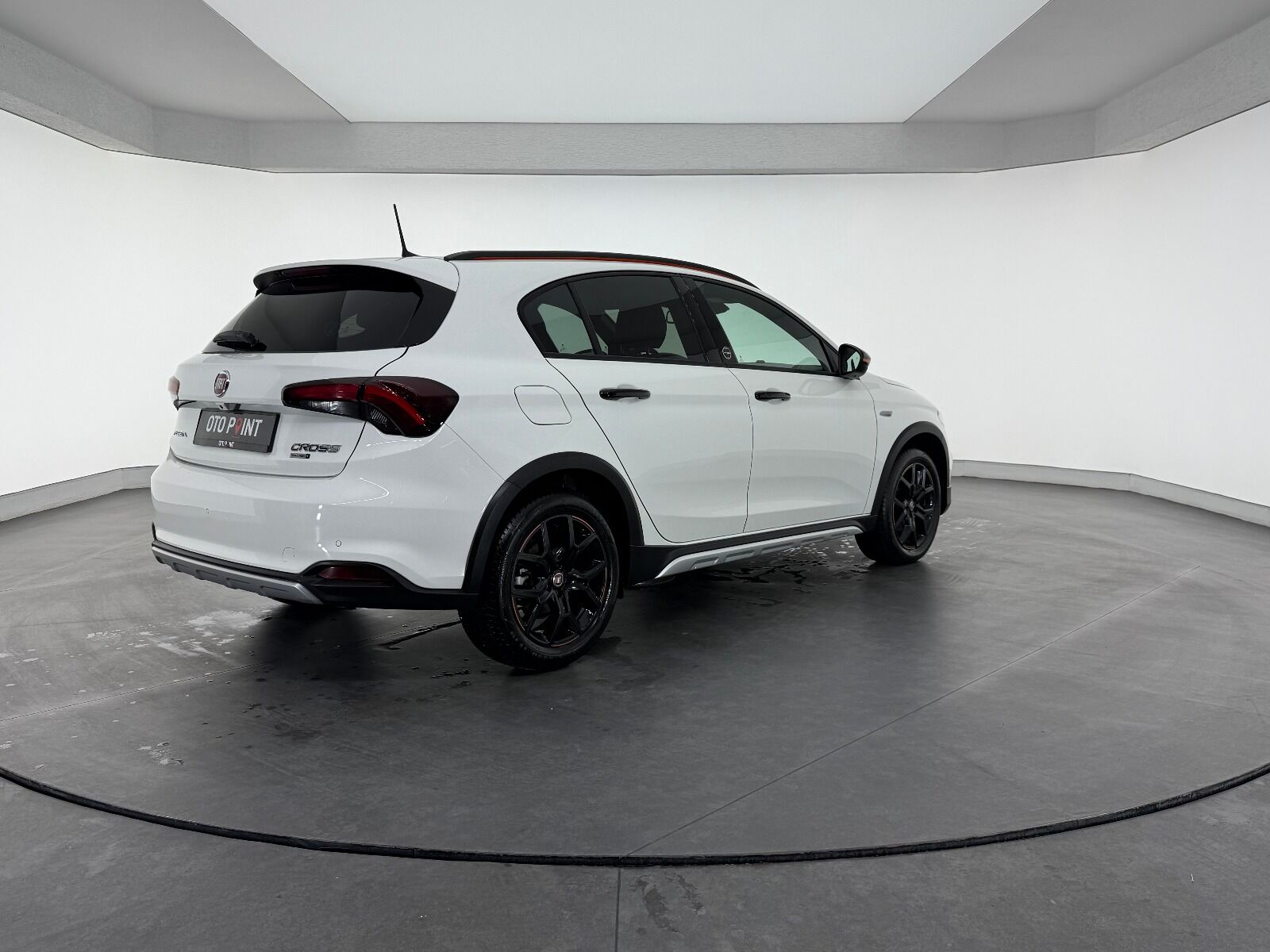 Fiat Egea Cross 1.6 MultiJet Limited GSR DCT TRCN+ - 2026 - Detay