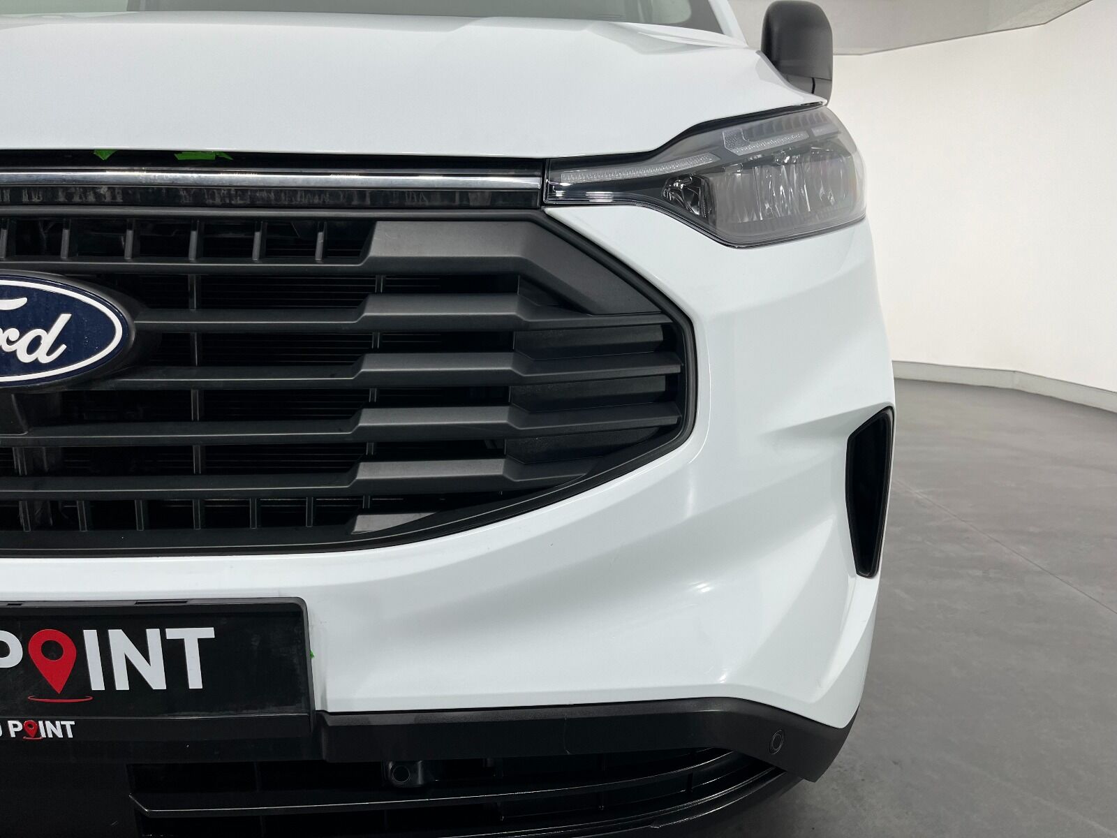 Ford Transit Custom 2.0 EcoBlue UPG 320 S Deluxe - 2024 - Detay