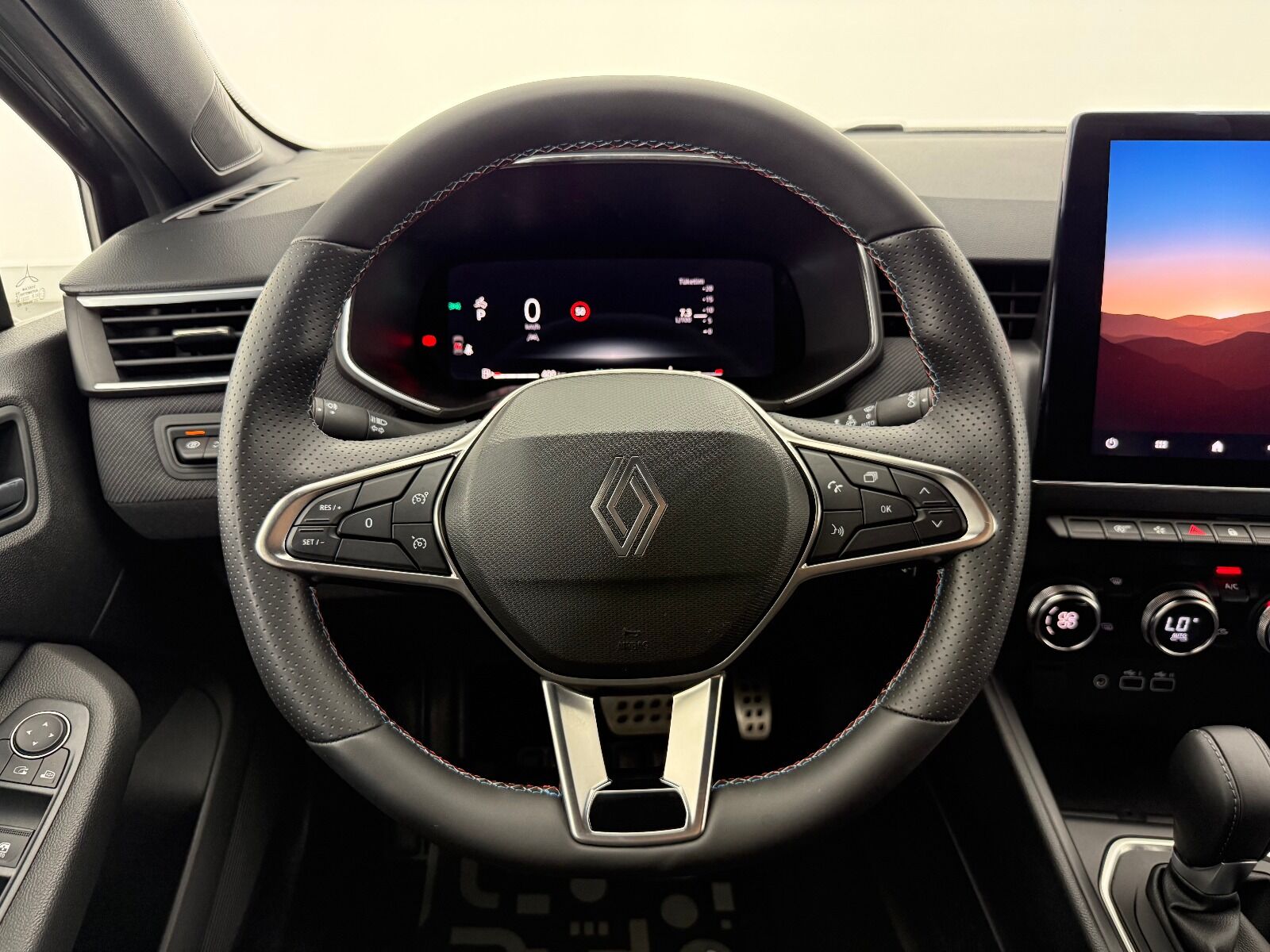 Renault Clio 1.0 TCE Techno Esprit Alpine X-Tronic - 2025 - Detay