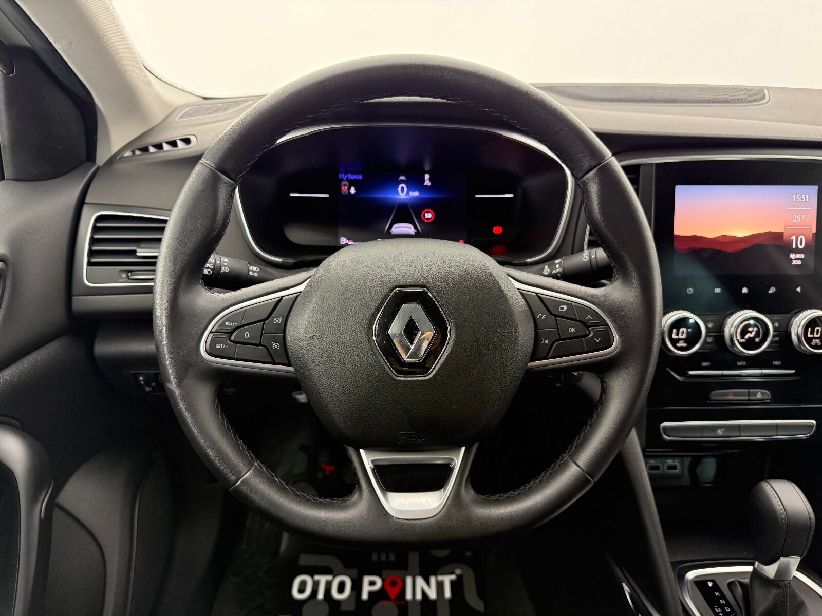Renault Megane Sedan 1.3 TCe Icon EDC - 2025 - Detay