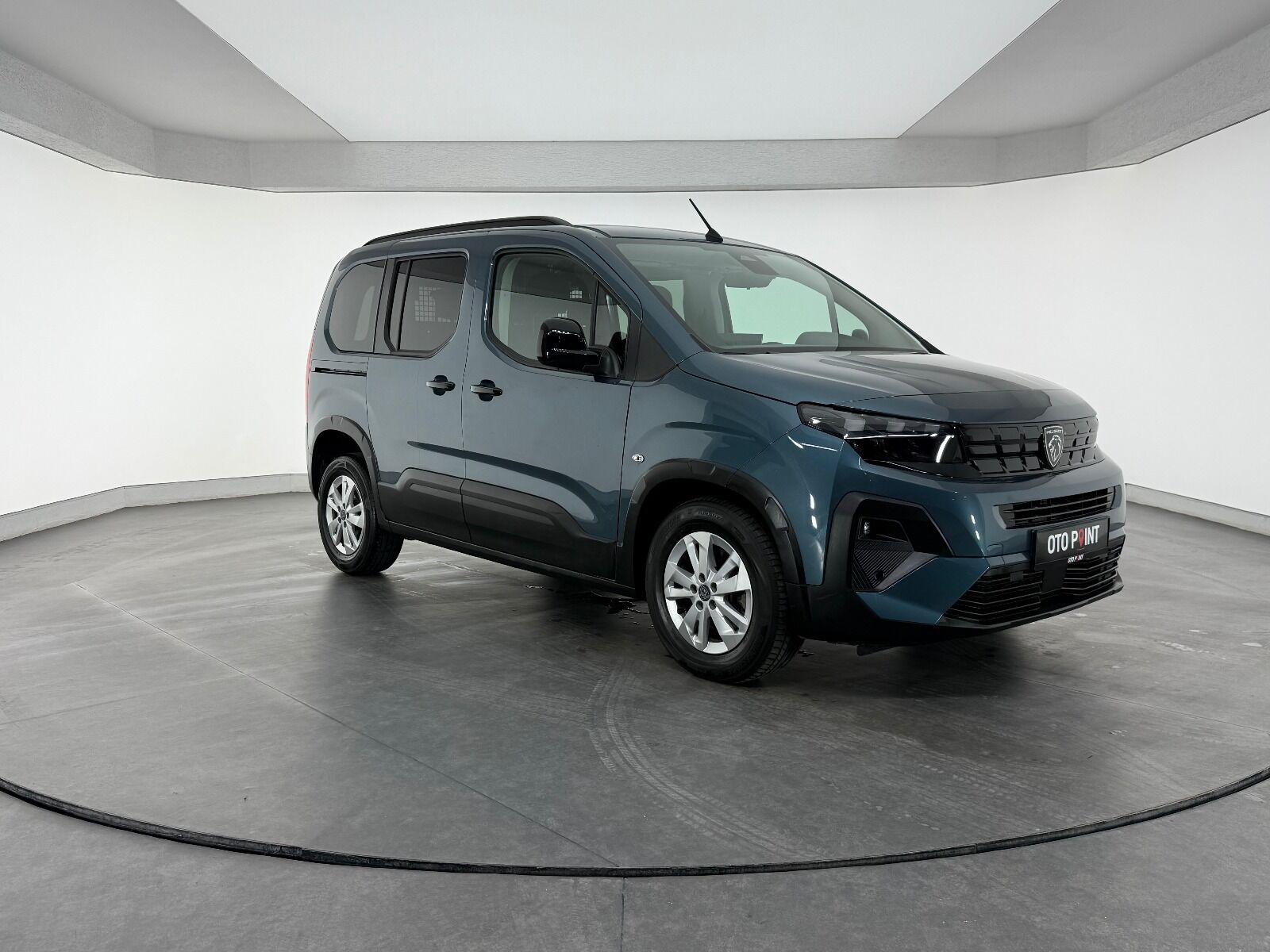 Peugeot Rifter 1.5 BlueHDI Allure EAT8 - 2026 - Detay