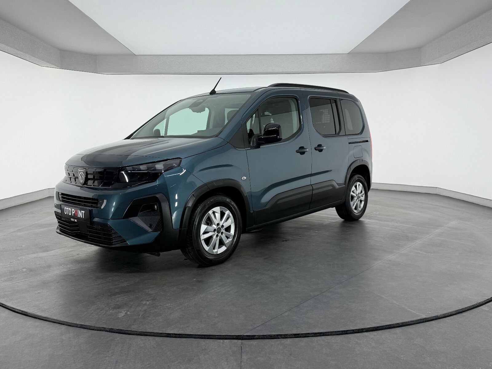 Peugeot Rifter 1.5 BlueHDI Allure EAT8 - 2026 - Detay