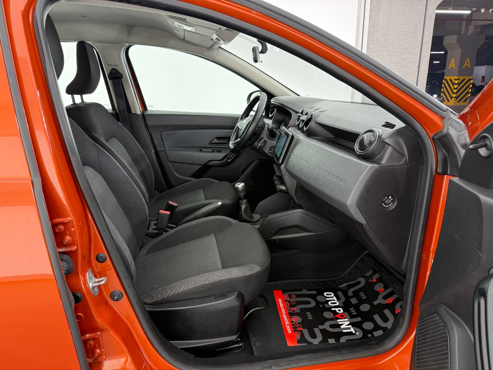 Dacia Duster 1.0 Turbo Comfort 4x2 - 2022 - Detay