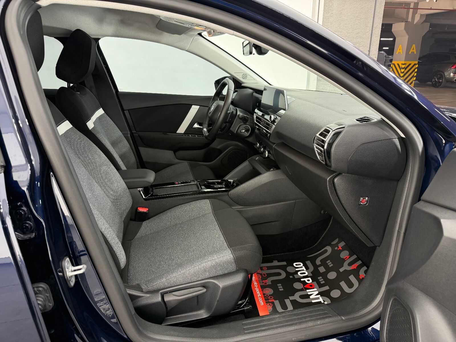 Citroen C4 X 1.2 Puretech You EAT8 - 2025 - Detay