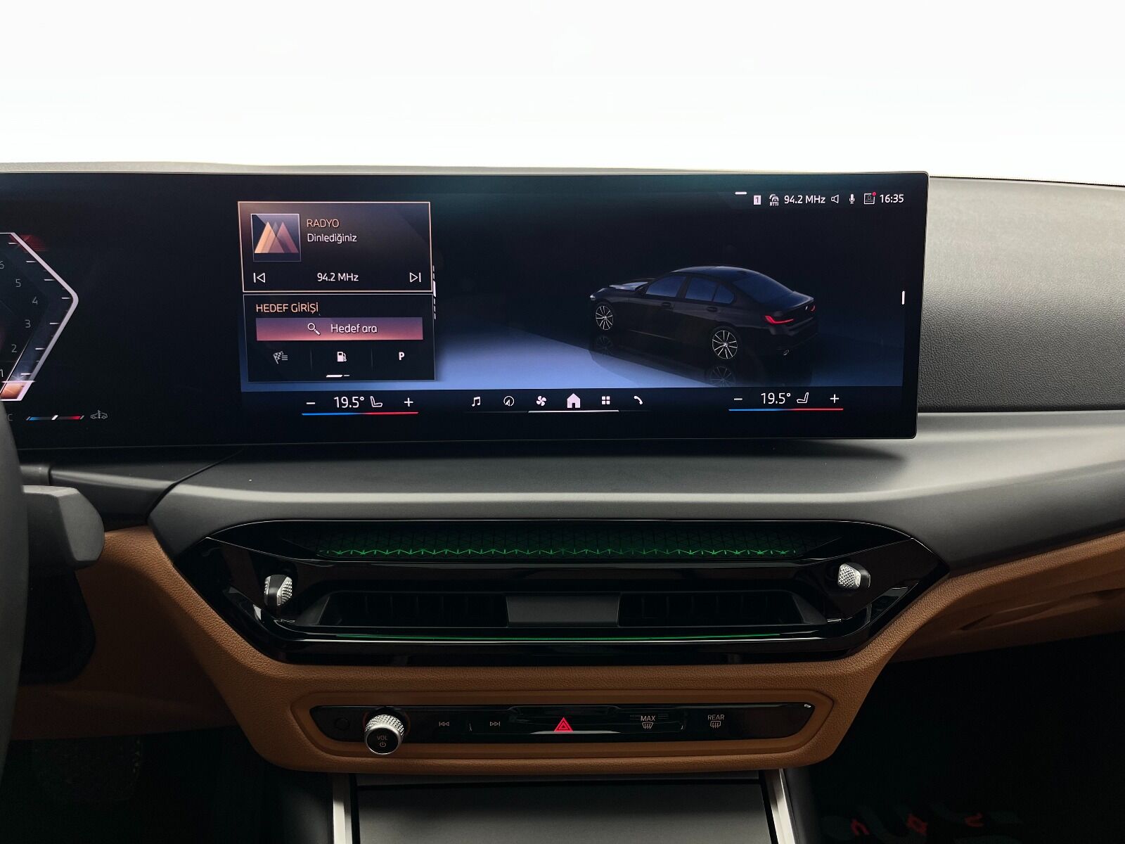 BMW 3 Serisi 320i Sport Line - 2025 - Detay