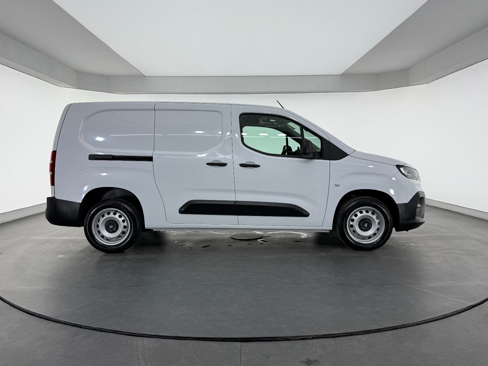 Fiat Doblo Cargo 1.5 BlueHDİ Maxi - 2025 - Detay