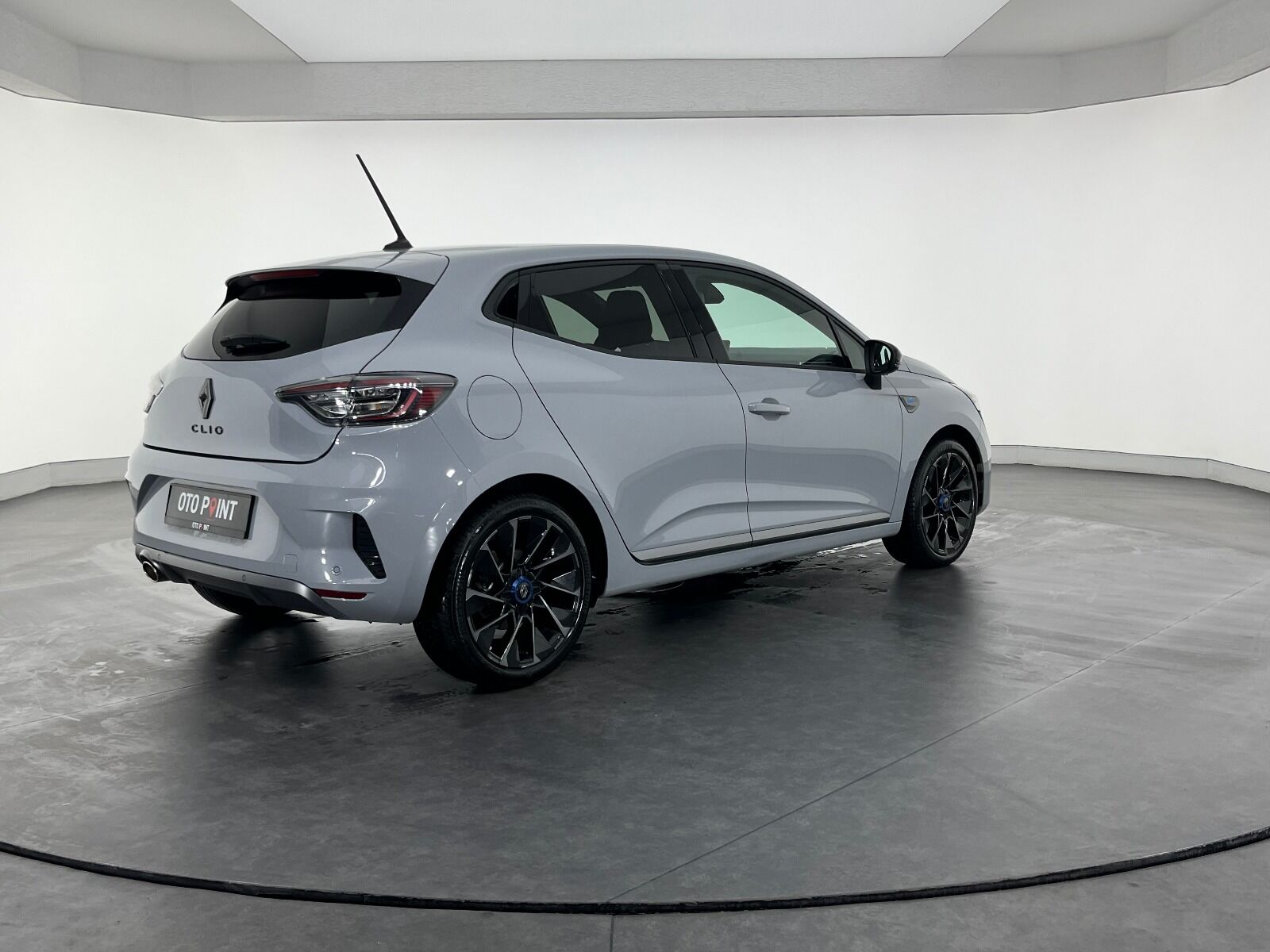 Renault Clio 1.0 TCE Techno Esprit Alpine X-Tronic - 2025 - Detay