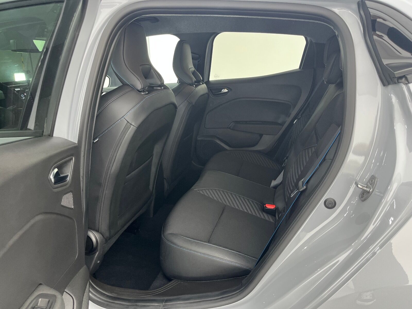 Renault Clio 1.0 TCE Techno Esprit Alpine X-Tronic - 2025 - Detay