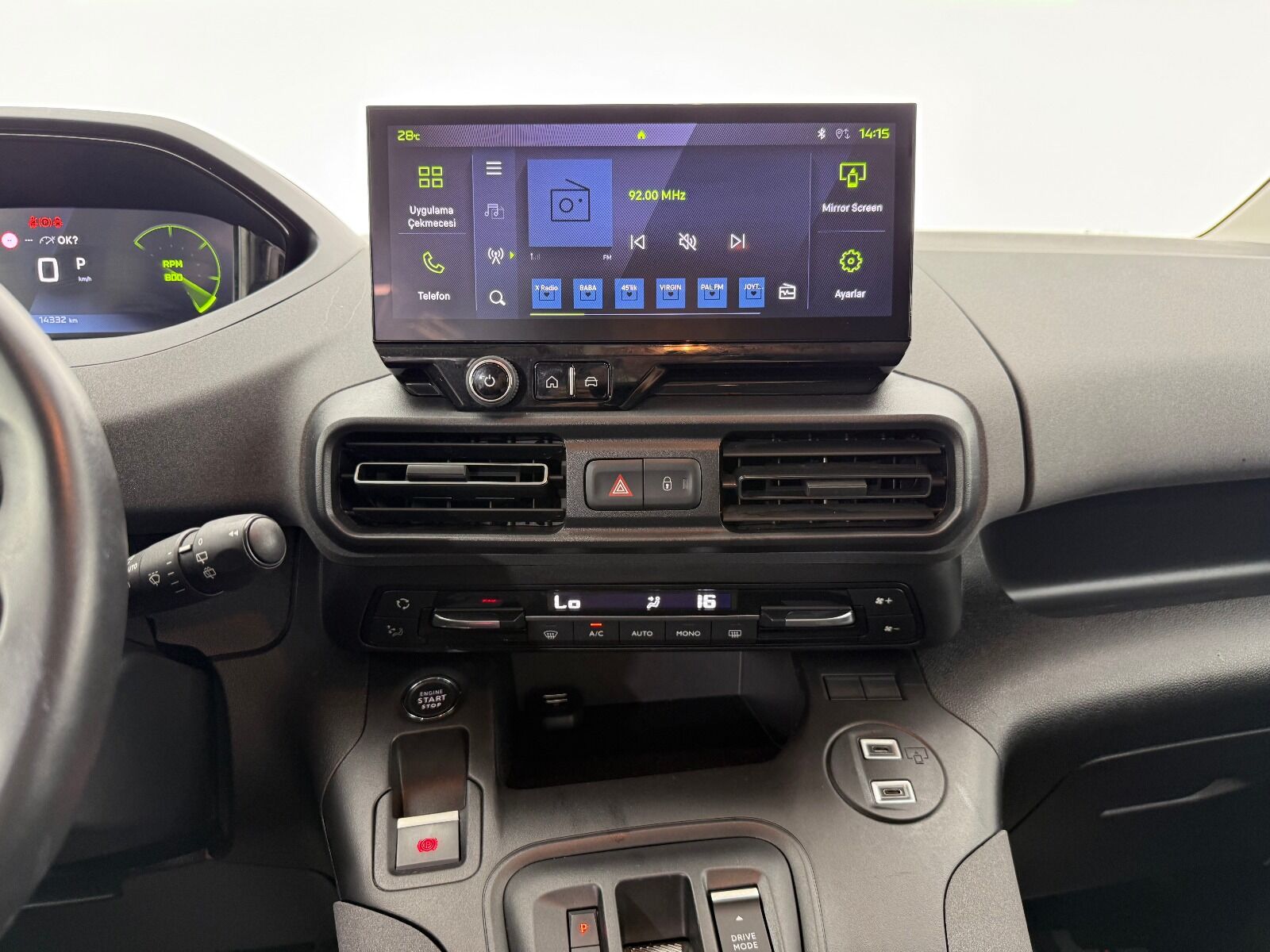 Peugeot Rifter 1.5 BlueHDI Allure EAT8 - 2025 - Detay
