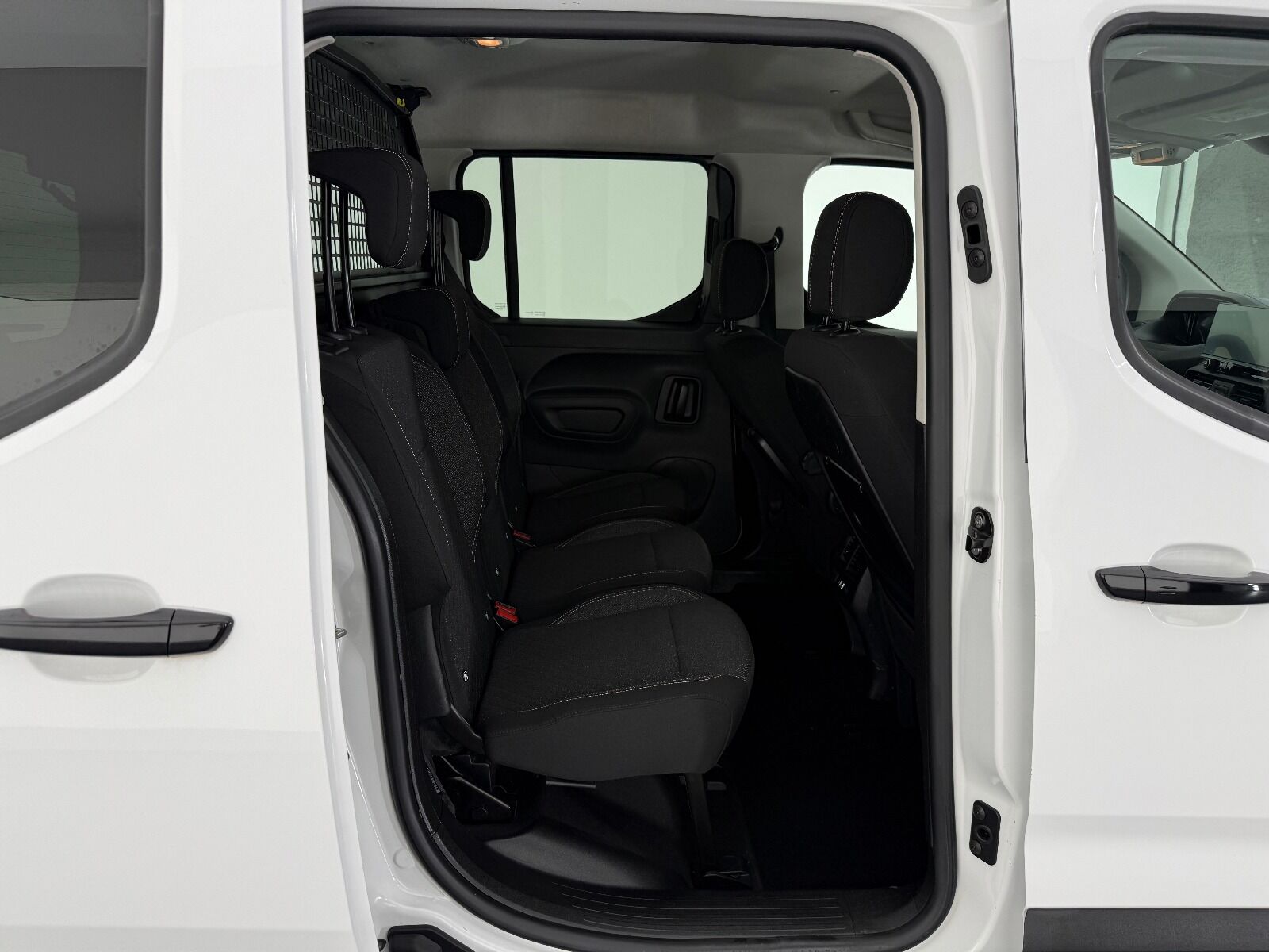 Peugeot Rifter 1.5 BlueHDI Allure EAT8 - 2025 - Detay