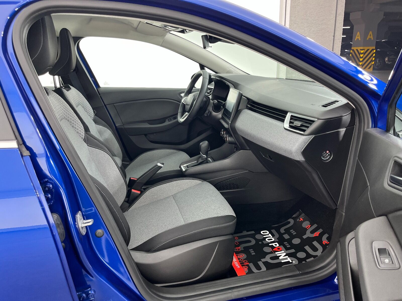 Renault Clio 1.0 TCE Evolution X-Tronic - 2025 - Detay