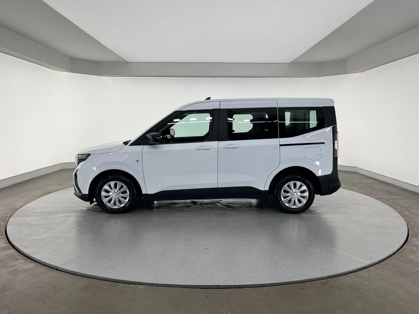 Ford Tourneo Courier Kombi 1.5 EcoBlue Deluxe - 2024 - Detay