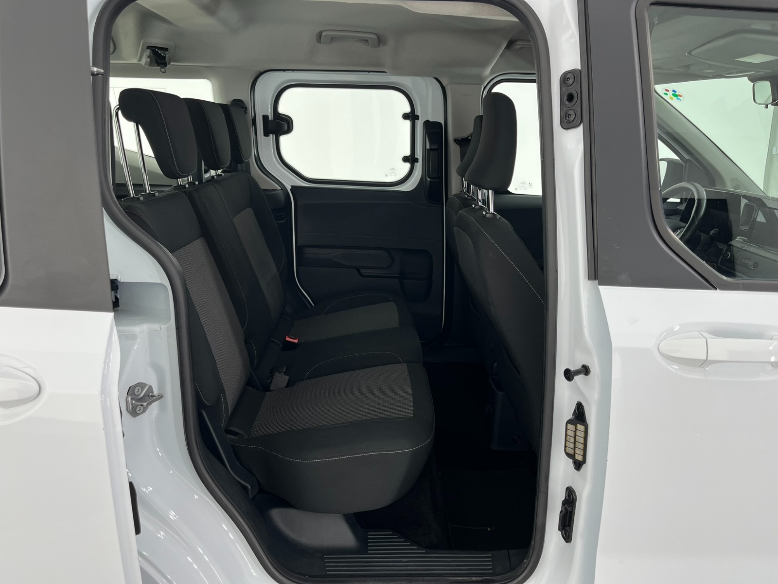 Ford Tourneo Courier Kombi 1.5 EcoBlue Deluxe - 2024 - Detay