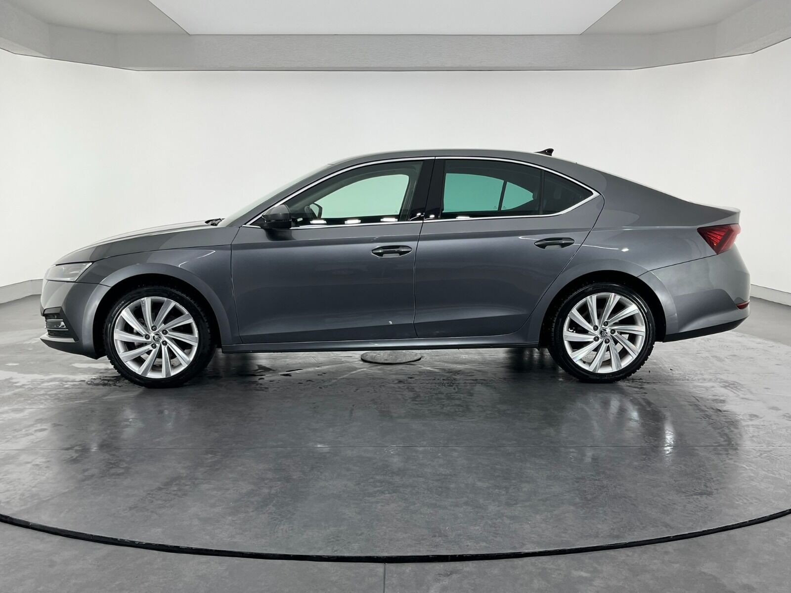 Skoda Octavia Sedan 1.5 TSI mHEV Prestige DSG - 2024 - Detay