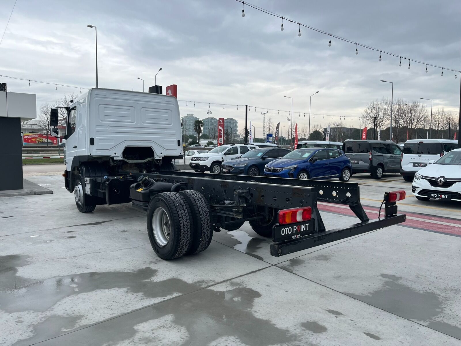 Mercedes-Benz Atego 1518 - 2021 - Detay