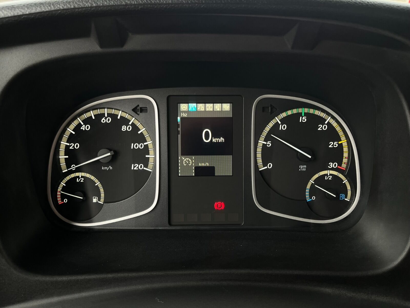 Mercedes-Benz Atego 1518 - 2021 - Detay