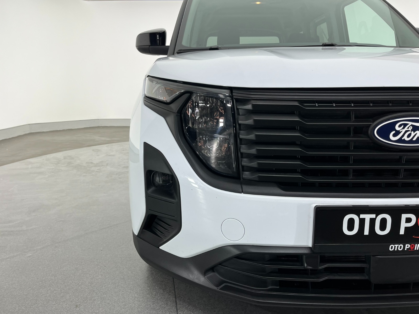 Ford Tourneo Courier Kombi 1.5 EcoBlue Deluxe - 2025 - Detay