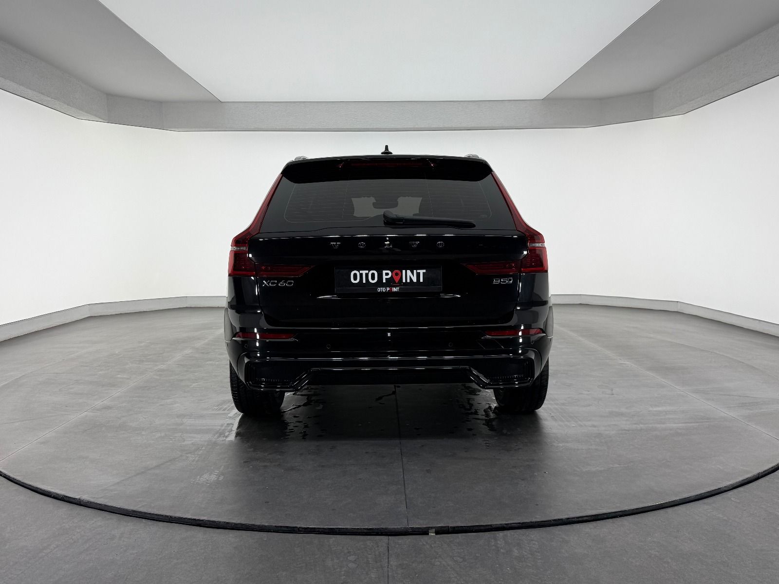 Volvo XC60 2.0 B5 Mild Hybrid Plus Dark AWD - 2025 - Detay