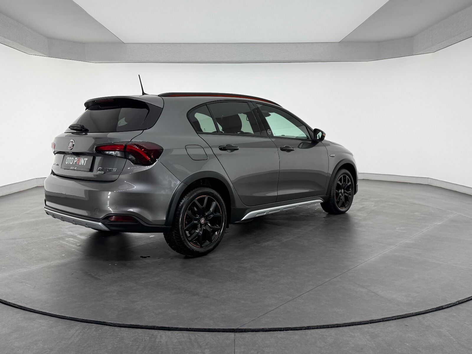 Fiat Egea Cross 1.6 MultiJet Limited GSR DCT TRCN+ - 2026 - Detay