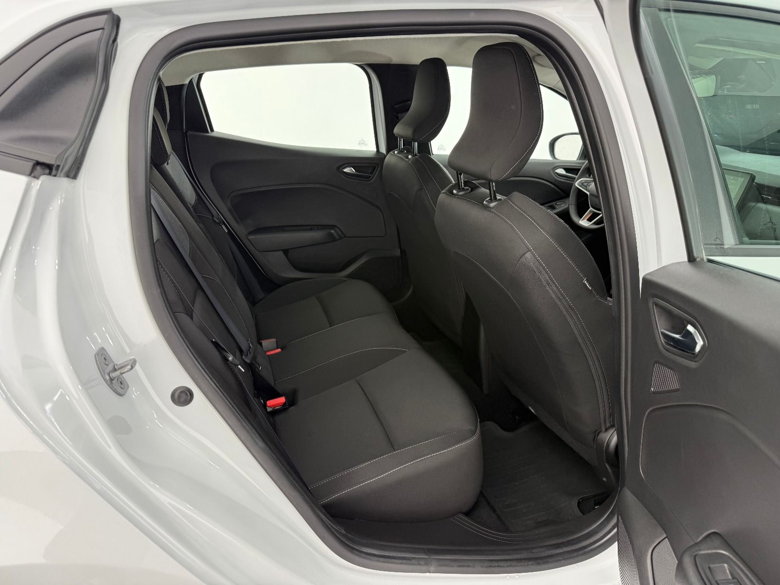 Renault Clio 1.0 TCE Evolution X-Tronic - 2026 - Detay