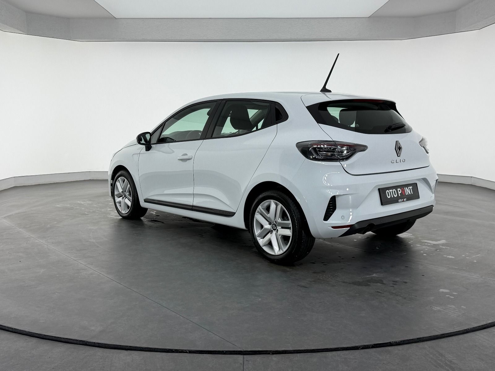 Renault Clio 1.0 TCE Evolution X-Tronic - 2026 - Detay