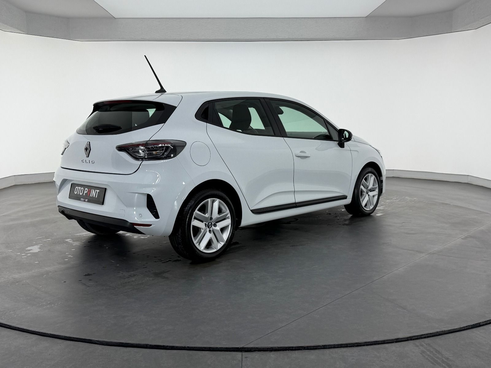 Renault Clio 1.0 TCE Evolution X-Tronic - 2026 - Detay