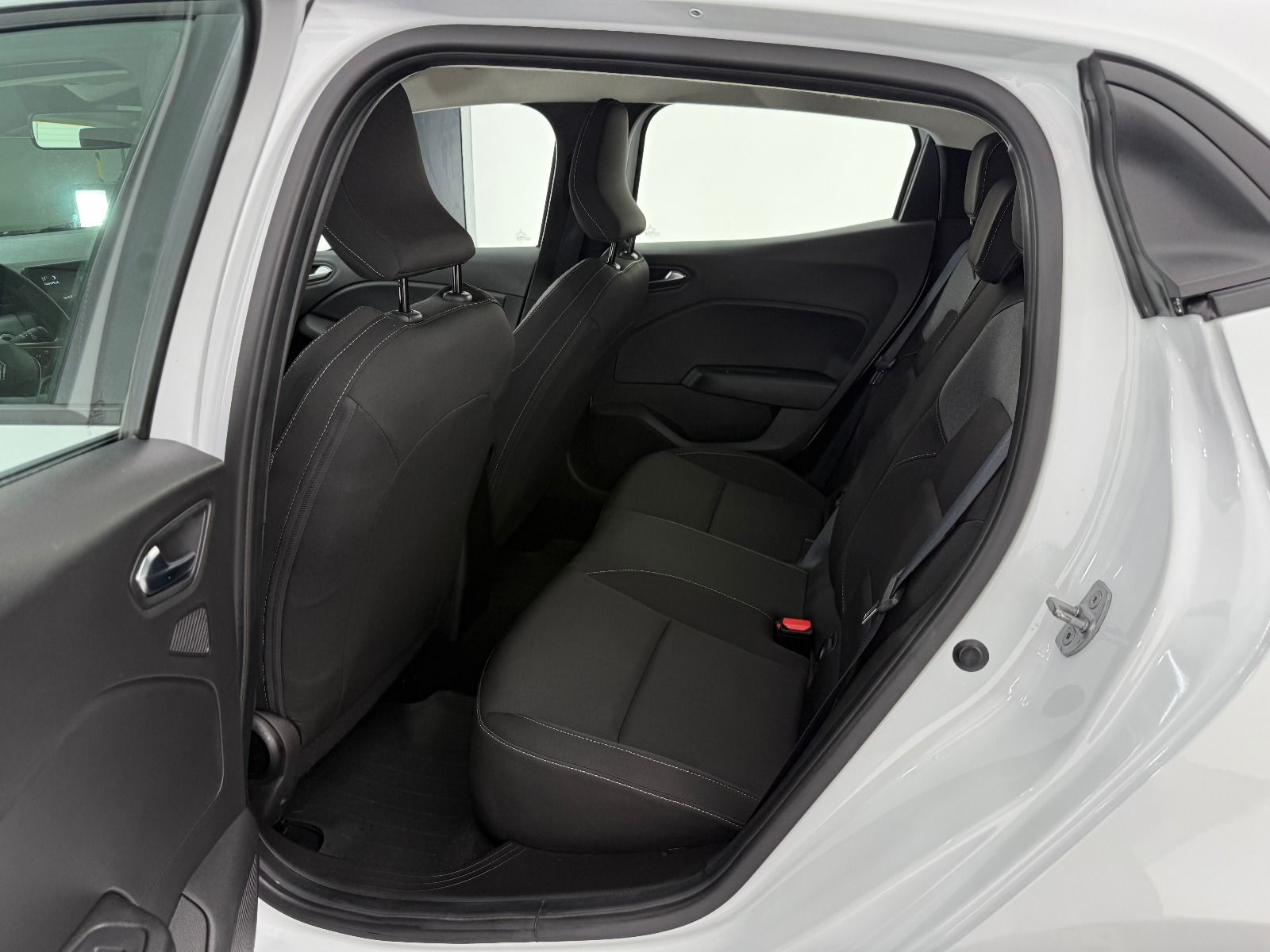 Renault Clio 1.0 TCE Evolution X-Tronic - 2026 - Detay