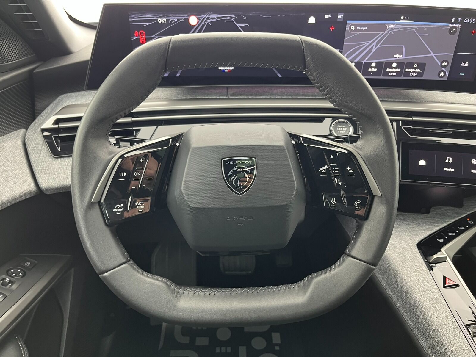 Peugeot 3008 Crossover 1.2 Hybrid Allure eDCS6 - 2025 - Detay