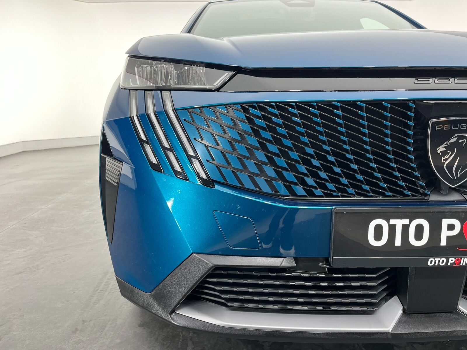 Peugeot 3008 Crossover 1.2 Hybrid Allure eDCS6 - 2025 - Detay