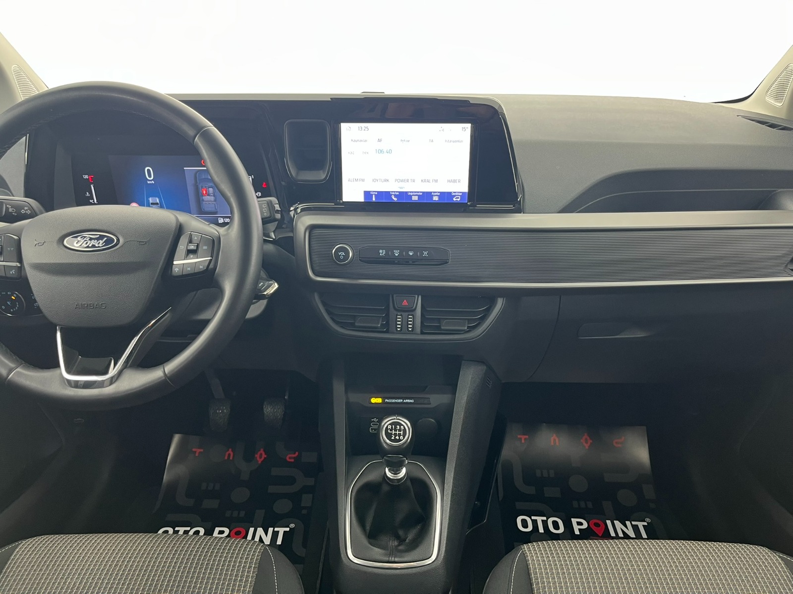 Ford Tourneo Courier Kombi 1.5 EcoBlue Deluxe - 2024 - Detay