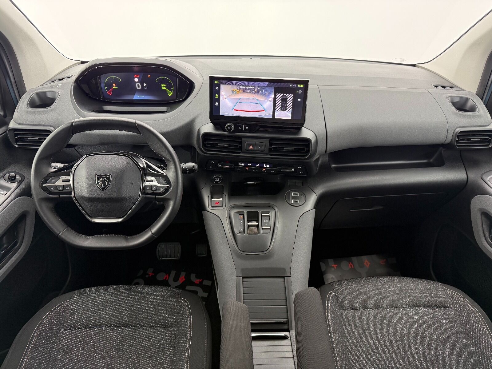 Peugeot Rifter 1.5 BlueHDI Allure EAT8 - 2025 - Detay