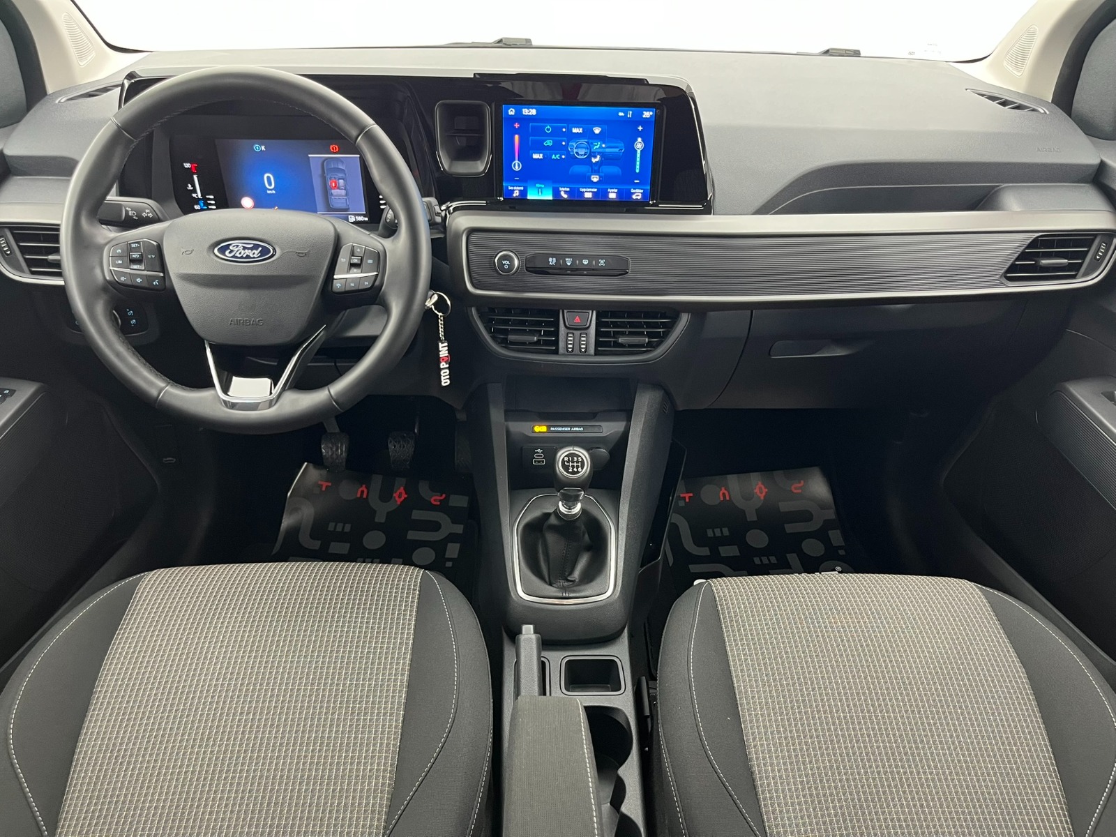 Ford Tourneo Courier Kombi 1.5 EcoBlue Deluxe - 2024 - Detay