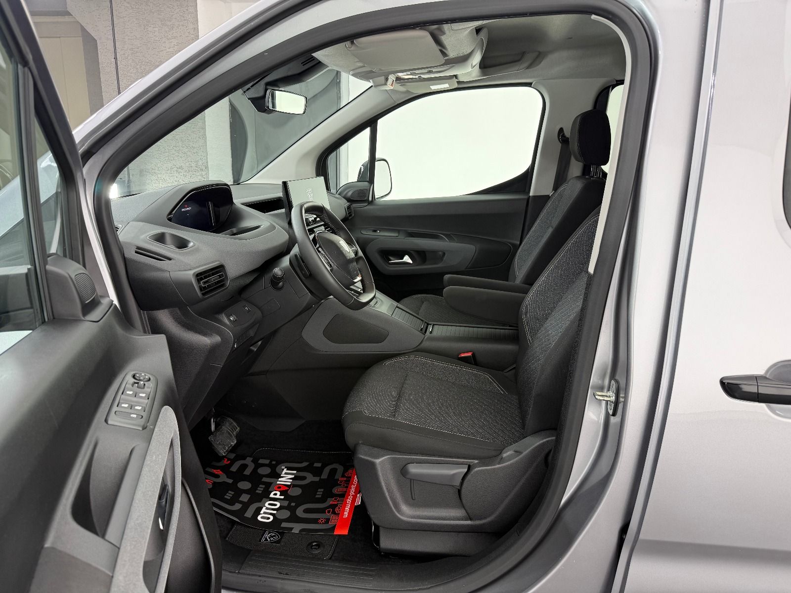 Peugeot Rifter 1.5 BlueHDI Allure EAT8 - 2026 - Detay