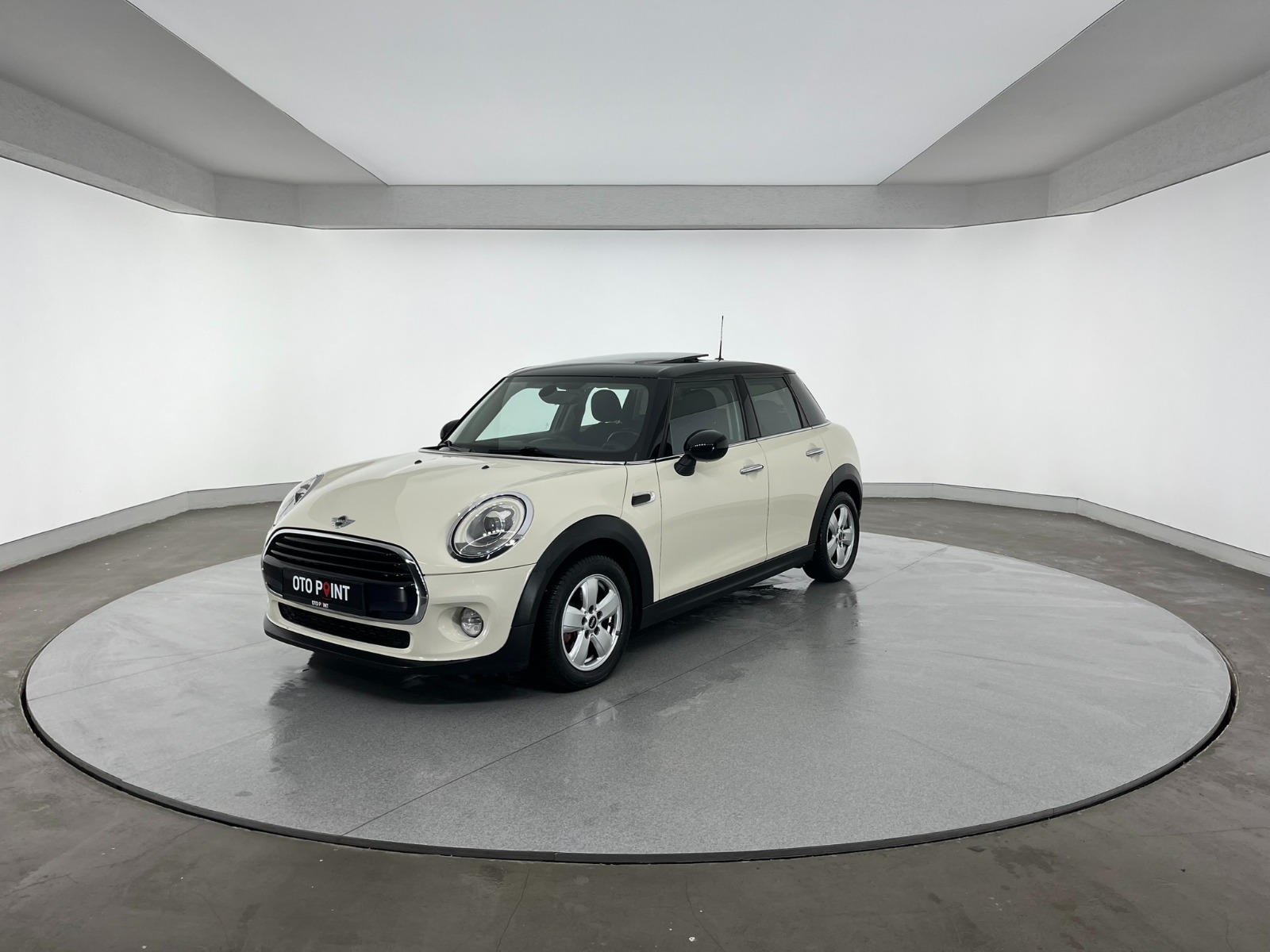 Mini Cooper Hatchback 1.5 D Pepper Otomatik - 2017 - Detay