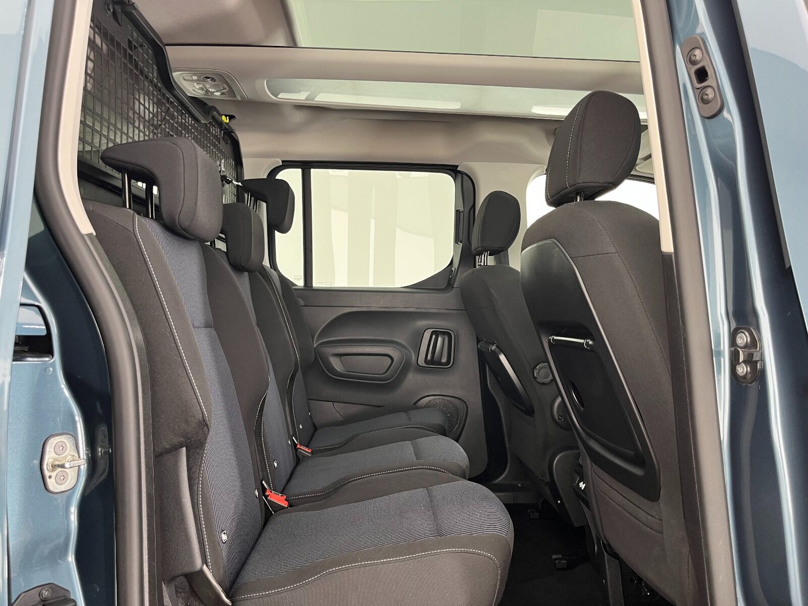 Fiat Doblo Combi 1.5 BlueHDİ Premio Plus - 2025 - Detay